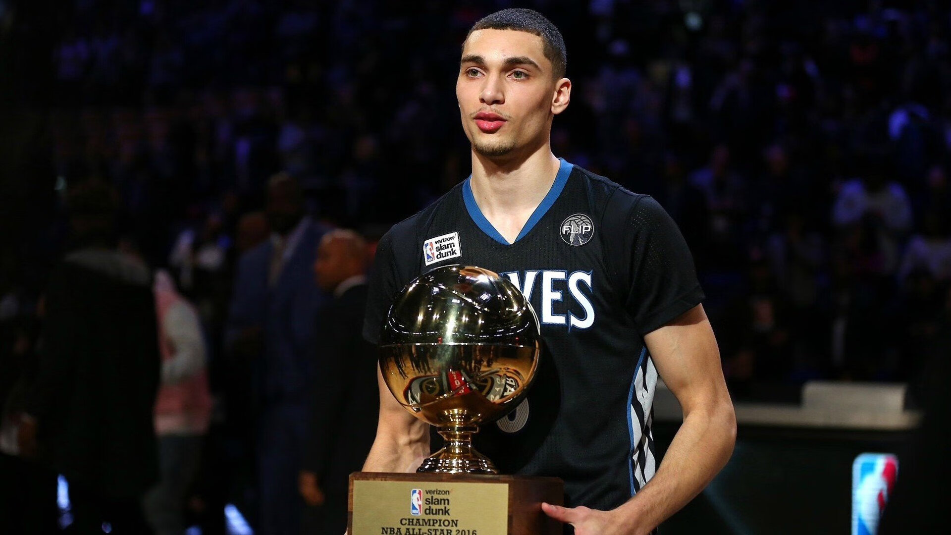 JIUYOU GAMING-赛季超级巨星大比拼：谁能成为年度最有影响力的球员？，2021nba超级巨星有哪些